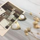 Shell Disc Alloy Triangle Dangle Earring As Shown In Figure - One Size