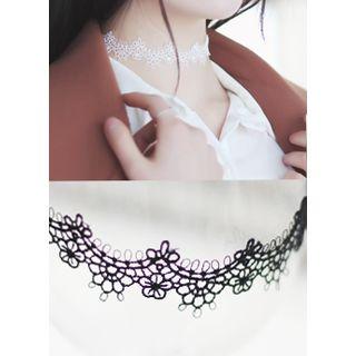 Laced Choker