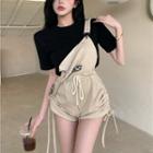 Short-sleeve Loose T-shirt / Drawtring Jumper Shorts