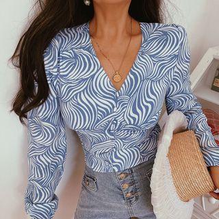 Long-sleeve V-neck Print Cropped Blouse