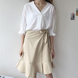 Elbow-sleeve V-neck Blouse / A-line Wrap Skirt
