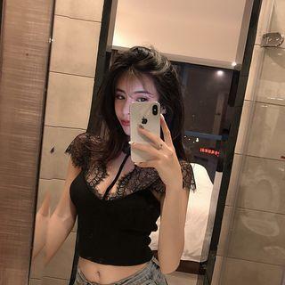 Short-sleeve Halter Lace Top