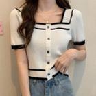 Open-back Square-neck Short-sleeve Cropped Knitted Shirt