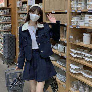 Contrast Collar Jacket / Pleated Mini A-line Skirt