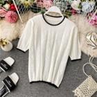 Short-sleeve Heart Patterned Knit Top White - One Size