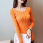 Long-sleeve Buttoned Long Knit Top