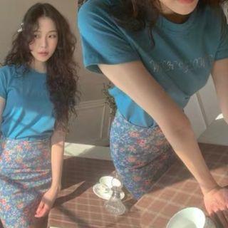 Short-sleeve T-shirt / Floral Print Mini Pencil Skirt