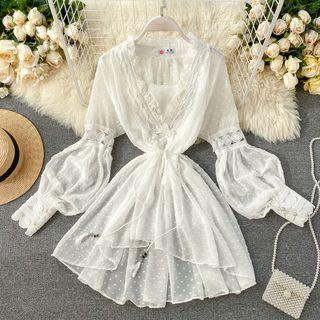 Set: Lantern-sleeve Chiffon Top + Camisole