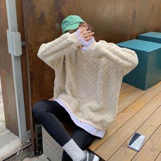 Round-neck Quilted Fleece Pullover