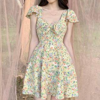 Bell-sleeve Sweetheart Neckline Floral Mini A-line Dress
