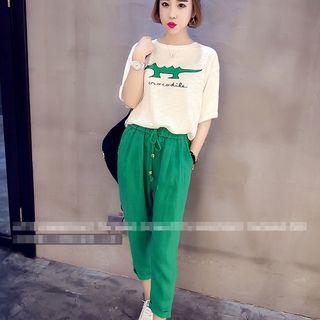 Set: Print T-shirt + Cropped Pants