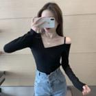Long-sleeve V-neck Cold-shoulder Top