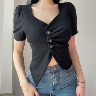 Short-sleeve Square-neck Shirred T-shirt