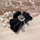 Faux Pearl Velvet Bow Hair Clamp