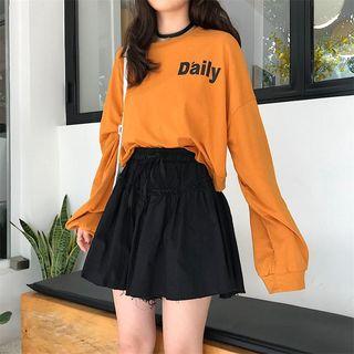 Lettering Pullover / A-line Skirt
