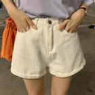 Roll-up Plain Shorts