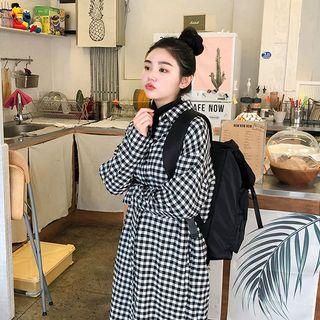 Round-hem Gingham Midi Shirtdress