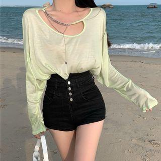 Long-sleeve Perforated Chain Plain Light Shirt