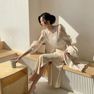 Slit-hem Flare Skirt