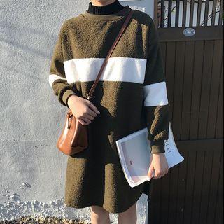 Mock Neck Color Panel Long-sleeve Pullover Dress