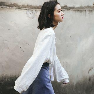 Tasseld Tie-neck Blouse