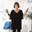 Plus Size U-neck T-shirt