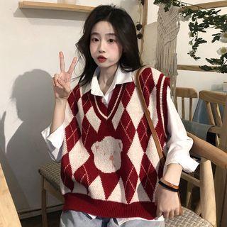 V-neck Argyle Bear Knit Vest + Lapel Plain Long-sleeve Shirt