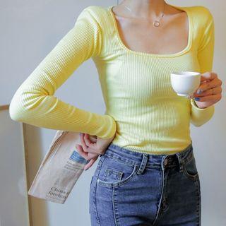 Square-neck Padded-shoulder Ribbed Top