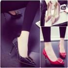 Buckle Pointed Pumps