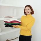 Vivid Turtle-neck Knit Top