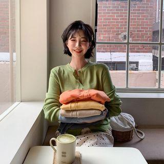Colored Round-neck Lightweight Cardigan