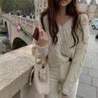 V-neck Cable Knit Top Off-white - One Size