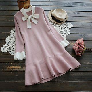 Bowed Long-sleeve Sheath Dress