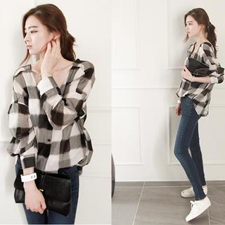 V-neck Check Shirt