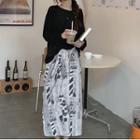 Long-sleeve Plain T-shirt / Print Midi Skirt