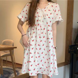 Short-sleeve Pattern Mini A-line Dress White - One Size