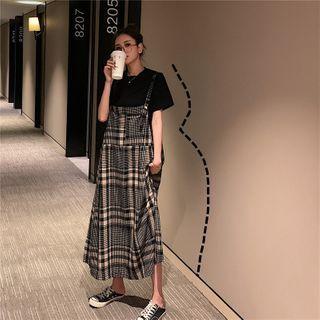 Set: Short-sleeve T-shirt + Plaid Midi A-line Overall Dress