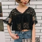 Set: Bandeau + Lace V-neck Short-sleeve Top