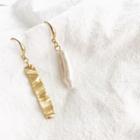 Non-matching Faux Pearl Alloy Bar Dangle Earring As Shown In Figure - One Size