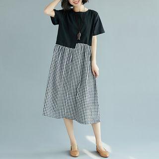 Short-sleeve Plaid Panel Midi Dress