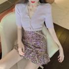 Short-sleeve Knit Top / Floral Mini Skirt