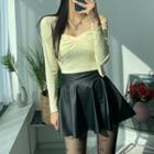 Set: Cardigan + Sleeveless Twisted Crop Top