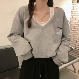 Mock Two-piece Cold Shoulder Lettering Sweatshirt
