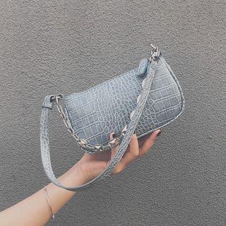 Chain Crocodile Grain Zip Handbag