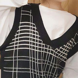 Color-block Plaid Sleeveless Knit Top