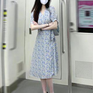 V-neck Floral Midi A-line Dress Blue & White - One Size
