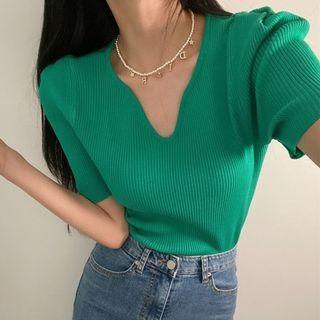 Short Sleeve Plain V-neck Knit Top