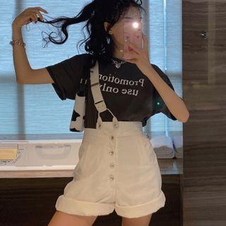Short-sleeve Lettering T-shirt / Asymmetric Denim Jumper Shorts