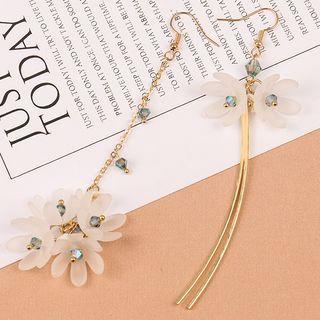 Flower Acrylic Asymmetrical Dangle Earring 1 Pair - Hook Earrings - White Flowers - Gold - One Size