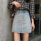 Washed Mini Fitted Denim Skirt